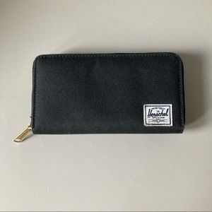 Herschel Wallet